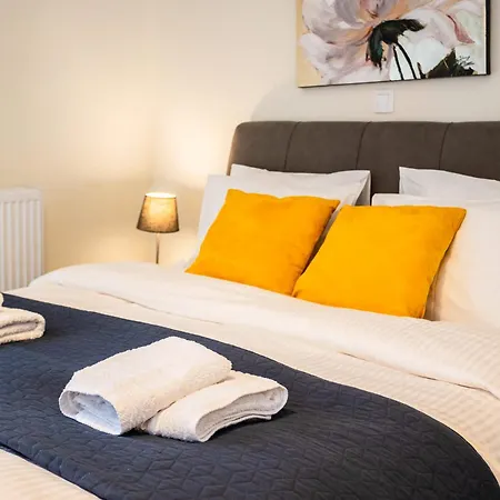 Zografou Bright Getaway - Escape Apartment *