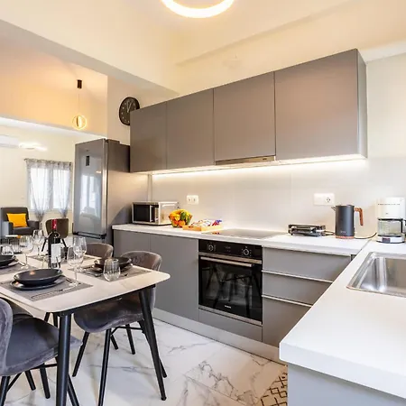 Zografou Bright Getaway - Escape Apartment Athens