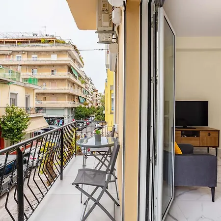 Apartment Zografou Bright Getaway - Escape *